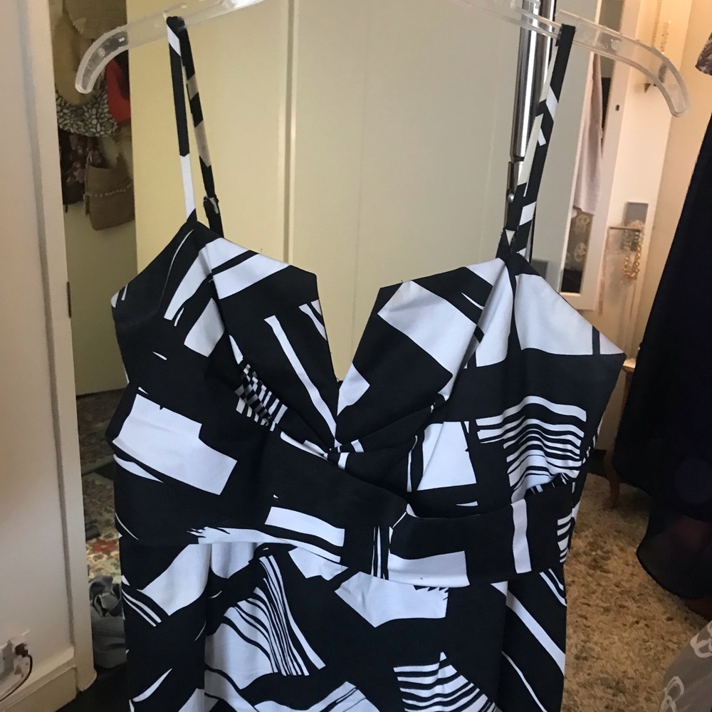 WHBM black and white spaghetti strap Sz 12